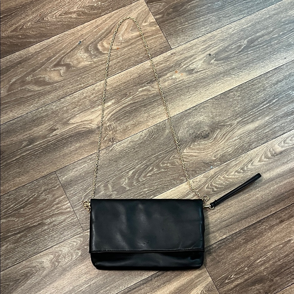 Kellie and Katie Black Leather Crossbody Clutch With Gold Chain